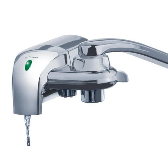 Filtro per l'acqua del rubinetto Instapure F8 Ultra